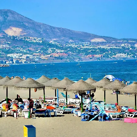 Apartment Marina Iv Relax & Unwind With Sea Views, Pools & Bbq Beachfront In Mijas Costa & Fuengirola *