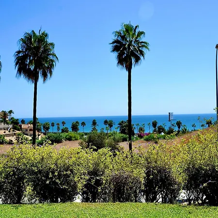 Marina Iv Relax & Unwind With Sea Views, Pools & Bbq Beachfront In Mijas Costa & Fuengirola Apartment El Faro