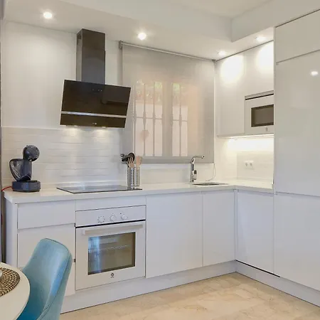 Marina Iv Relax & Unwind With Sea Views, Pools & Bbq Beachfront In Mijas Costa & Fuengirola *
